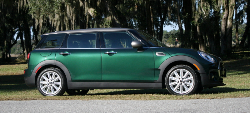 Illustration for article titled The 2016 Mini Clubman Is The Little Quirky Wagon You Never Knew You Wanted